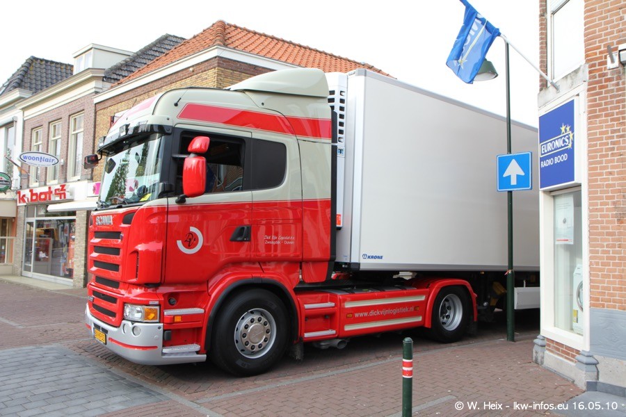 Truckshow-Medemblik-160510-011.jpg