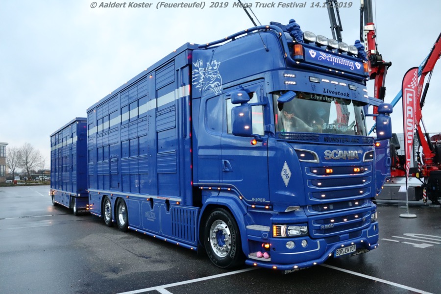 20191216-Mega-Trucks-Festival-AK-00015.jpg