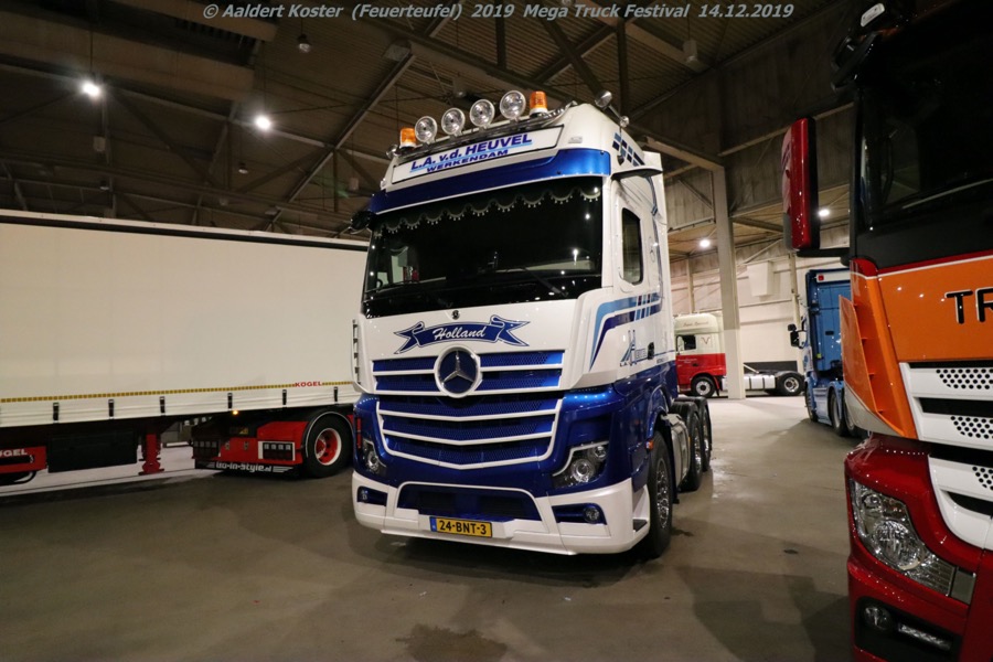 20191216-Mega-Trucks-Festival-AK-00118.jpg