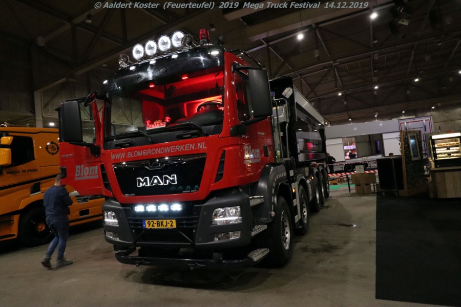 20191216-Mega-Trucks-Festival-AK-00123.jpg