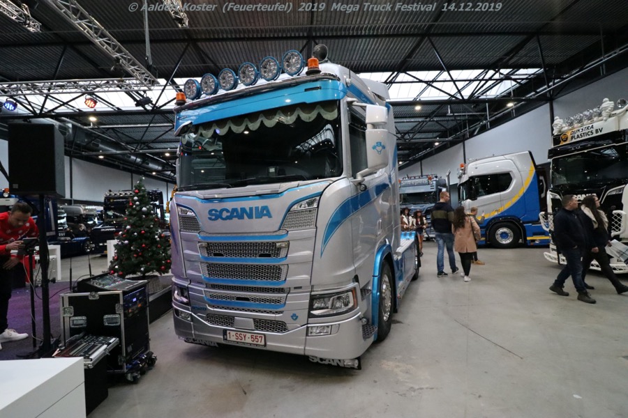 20191216-Mega-Trucks-Festival-AK-00213.jpg