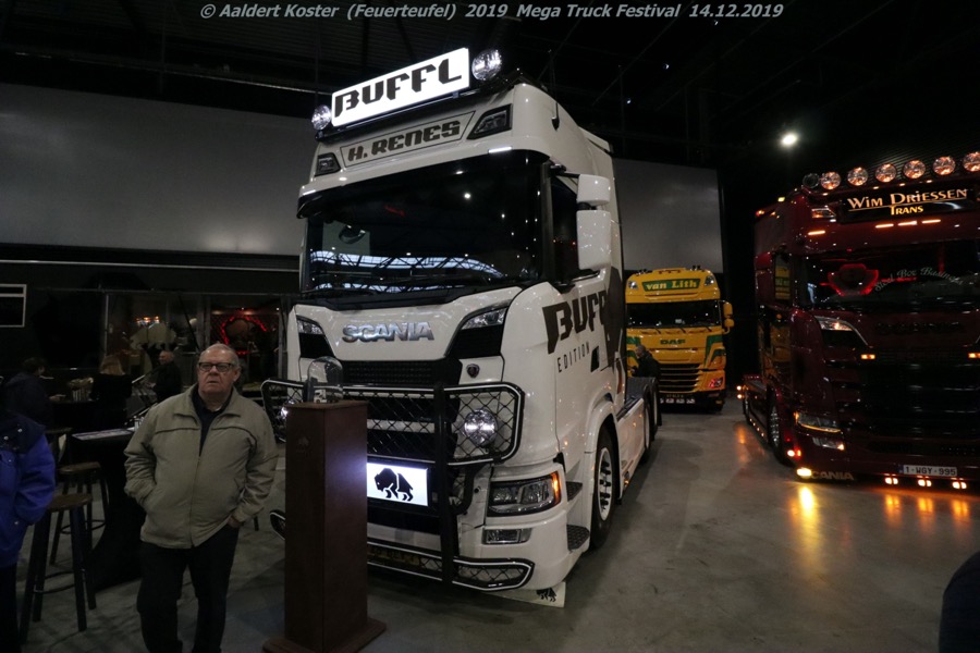 20191216-Mega-Trucks-Festival-AK-00225.jpg
