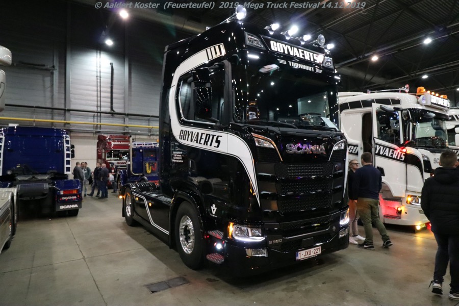 20191216-Mega-Trucks-Festival-AK-00311.jpg