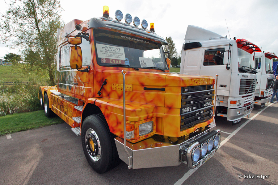 20141003-Retro-Truckshow-00025.jpg