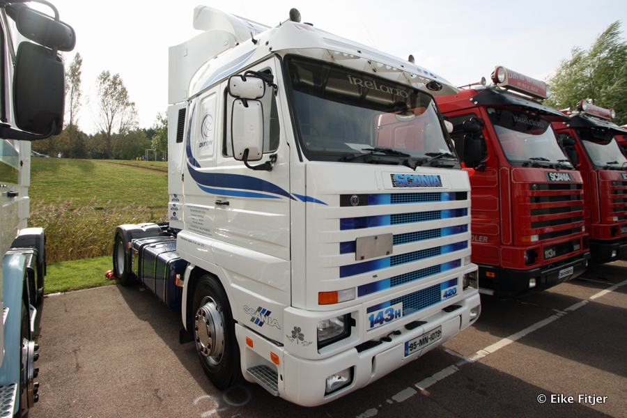 20141003-Retro-Truckshow-00051.jpg