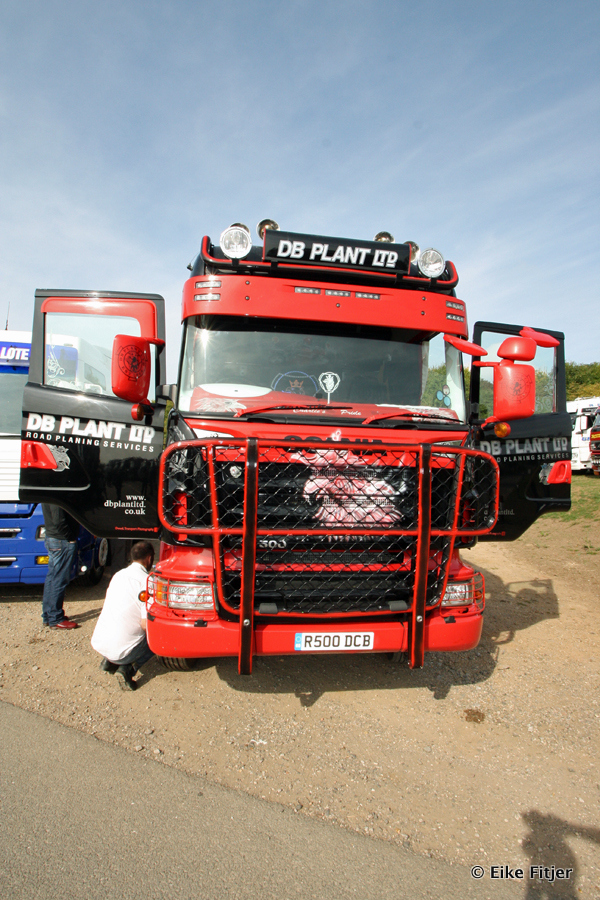 20141003-Retro-Truckshow-00165.jpg